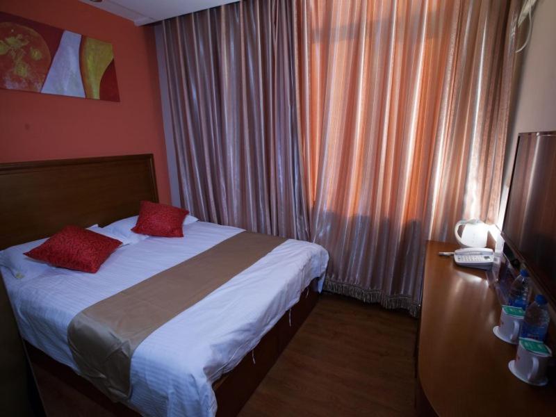 Shell Beijing Changping District Chengnan Community Nanhaozhuang Village Hotel Екстериор снимка